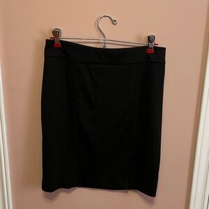 4/$10 black pencil skirt with slit